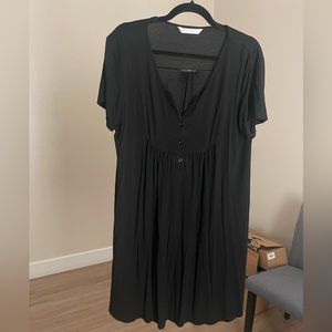 Maternity breast feeding labor and delivery gown unworn